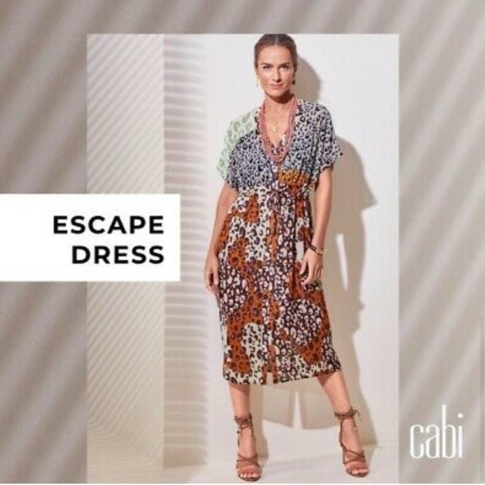 CAbi 5952 Escape Dress Spring 2021. Blue Orange Flutter Sleeve Midi. Slip incl.